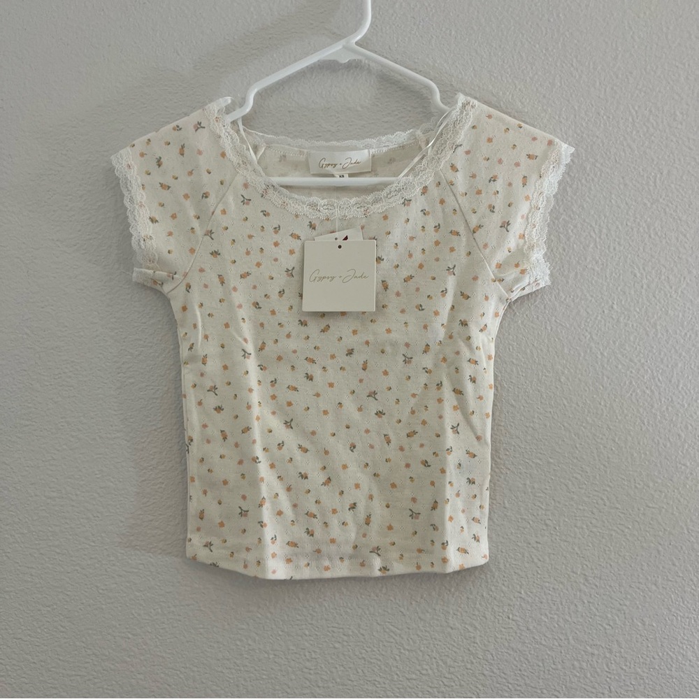GYPSY + JADE Lace Trim Top